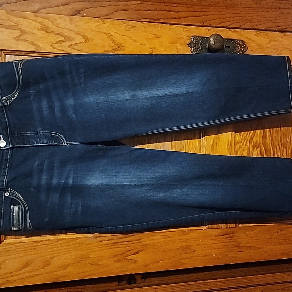 Chico's Cropped Jean